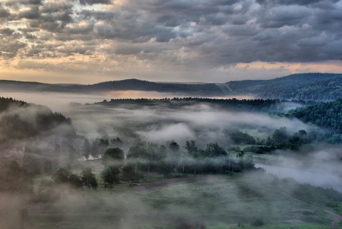 Туман в долине автора novik