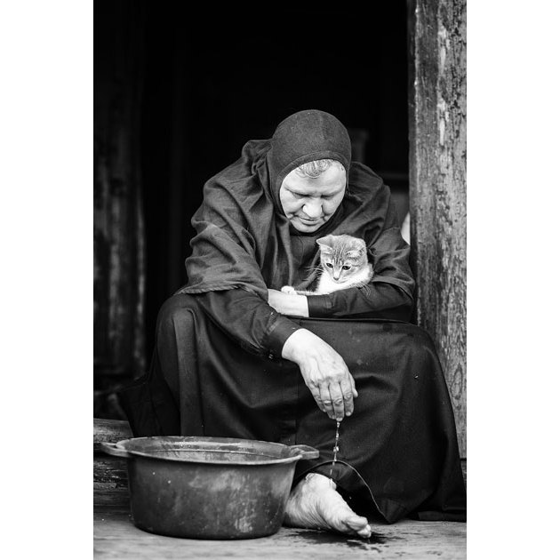 Олег Астахов представляет фотовыставку