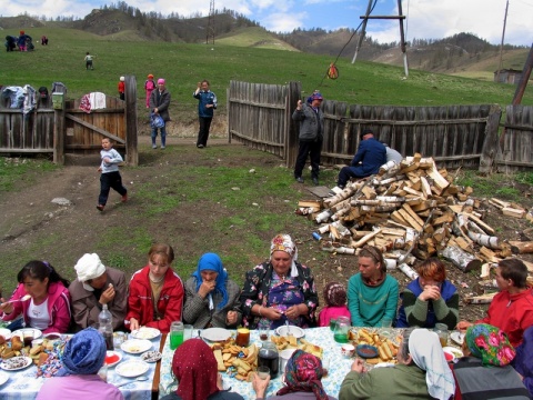 Поминальный обед.