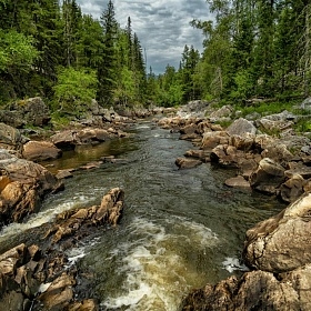 Все реки текут вниз автора fotososunov1955