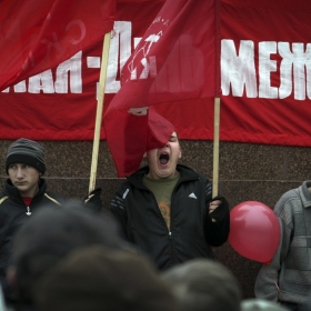 Ура! Первомай! автора valzhiro