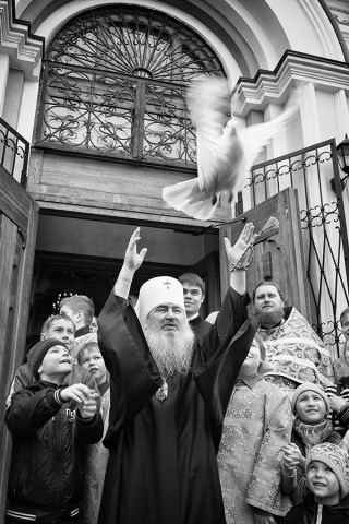 О. Астахов. Благовещение