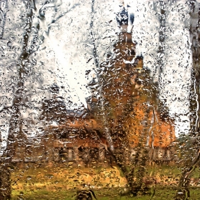 Дождь на стекле автора Алексей