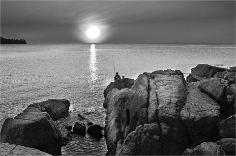 Вечерняя рыбалка автора bochkarev