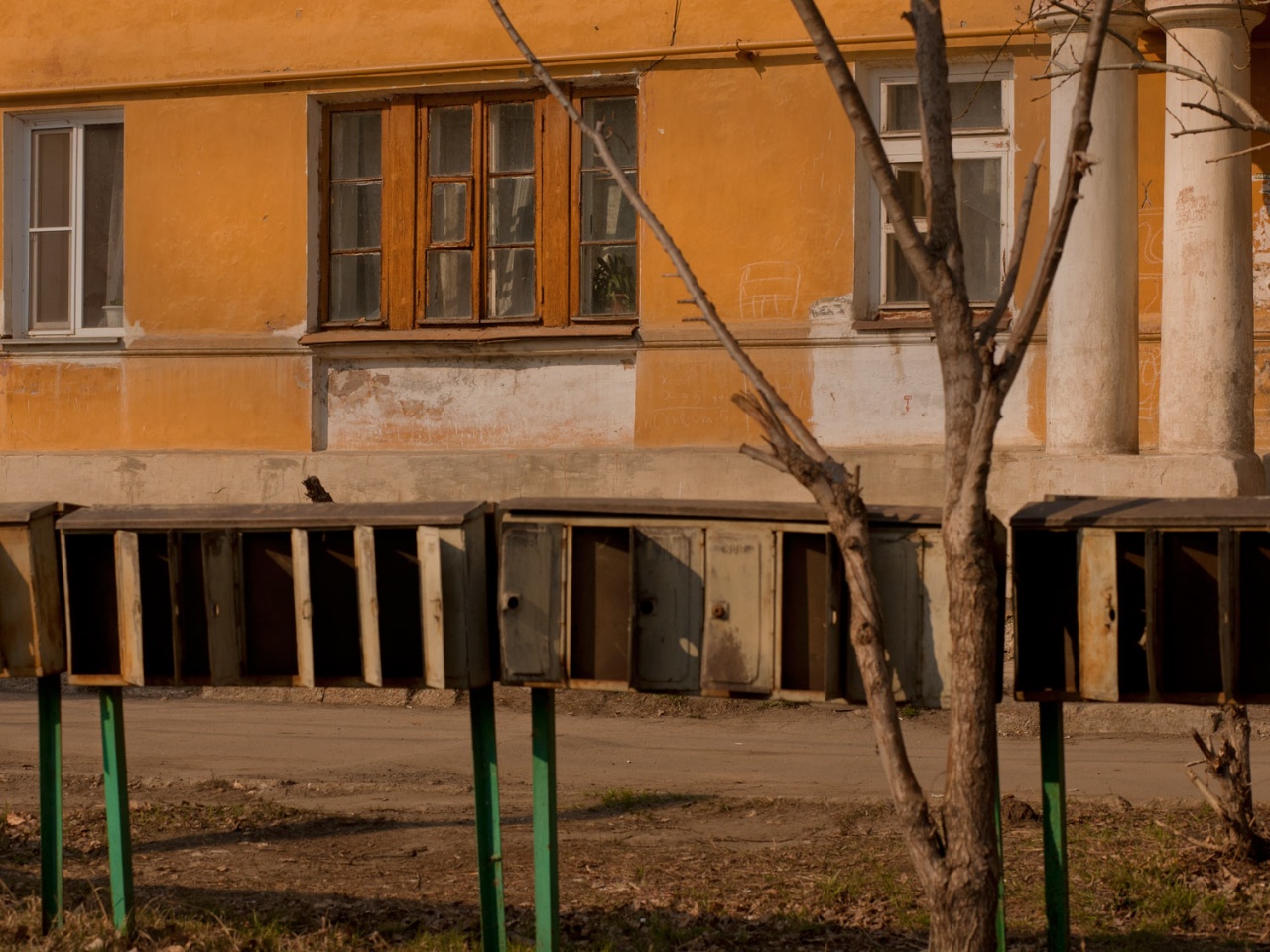 двор дорических колонн (серия)