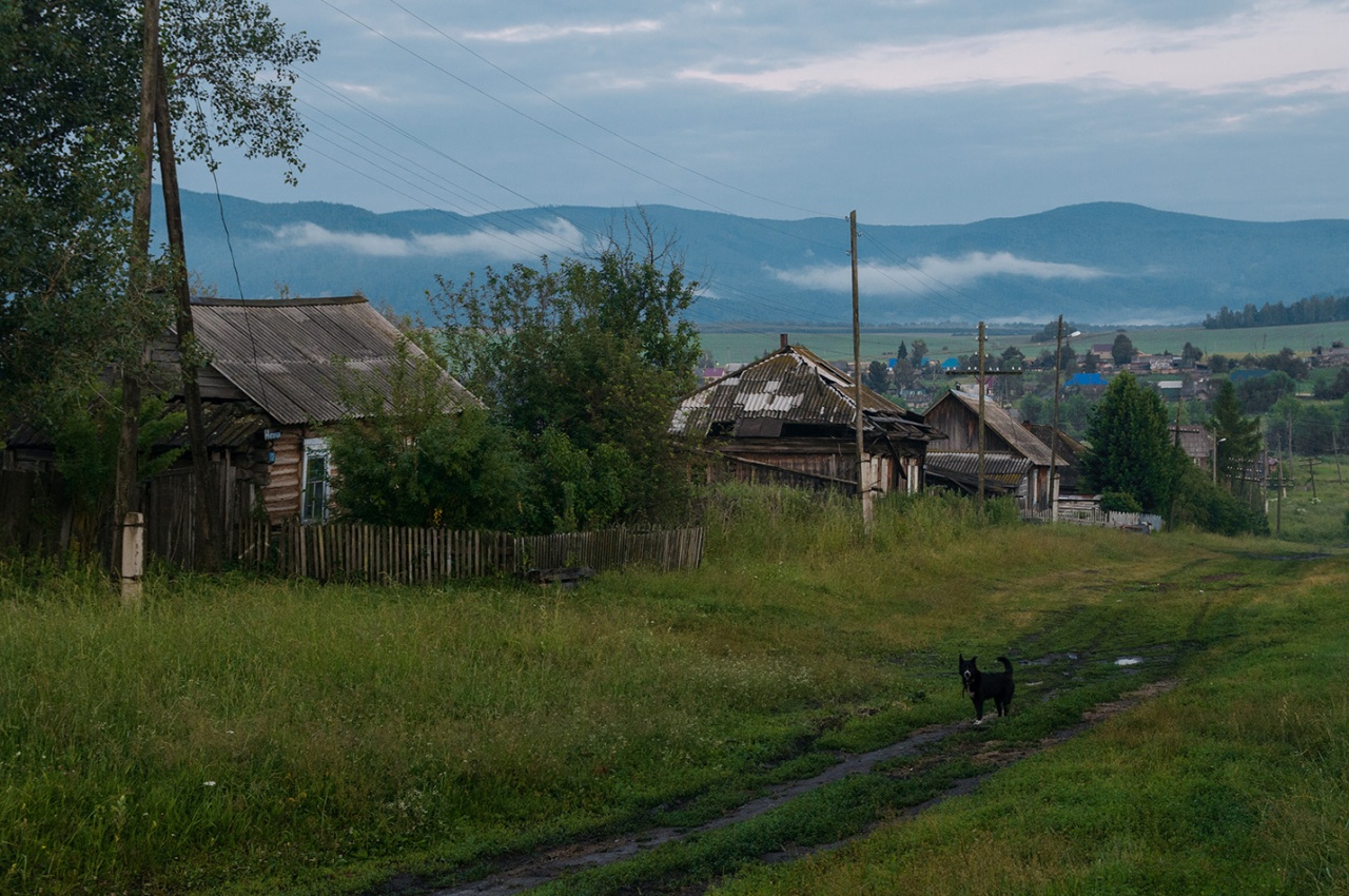 Вечер после дождя в июле (серия)
