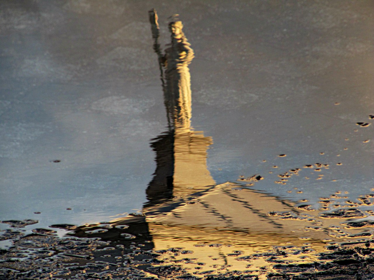 Отражения (серия)