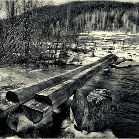 Мост через физическое препятствие. автора fotososunov1955