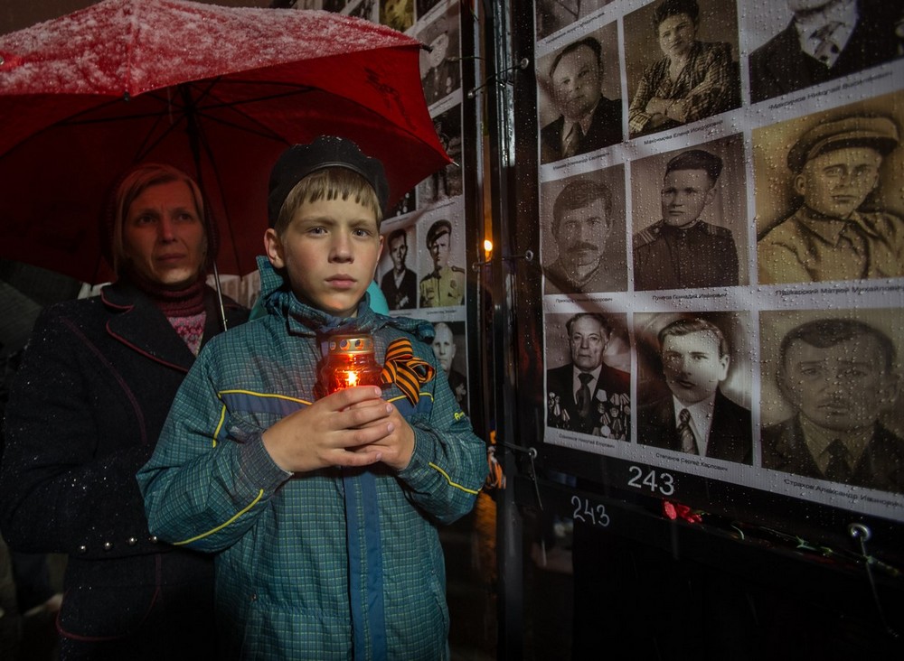 Глеб Лунин «Стена Памяти». 27 баллов, свободная тема (серия)