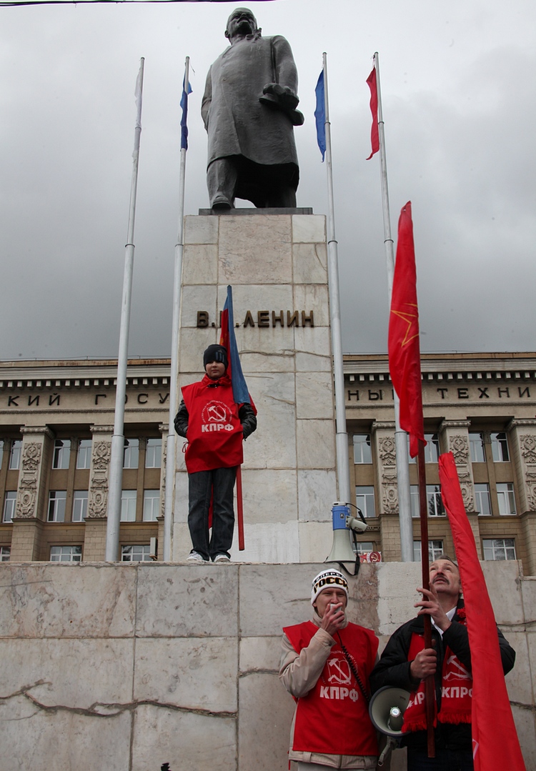 Первомай. Последние...