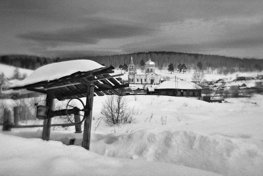 И. Файзуллина. Заснеженное село