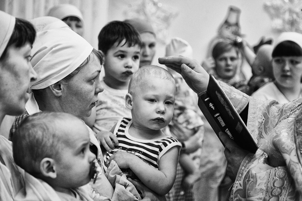 Рожденные в тюрьме. Крещение (серия)