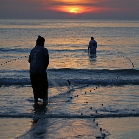 Вечерняя рыбалка. автора chelyapindi