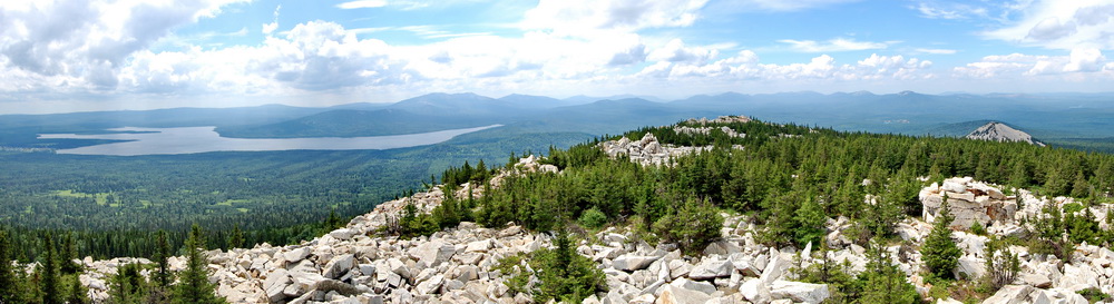 Хребет Зюраткуль