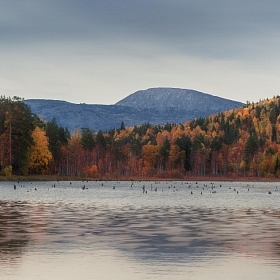 Осенняя панорама с видом на Большой Шелом автора silantevdan
