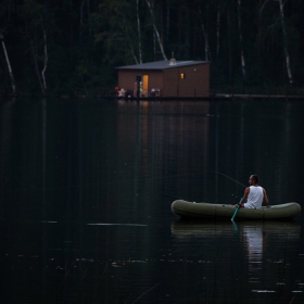 Вечером на озере автора Getsevphoto