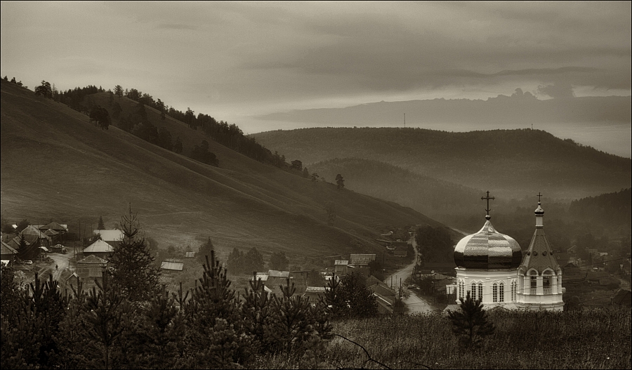 Утро. Село Сыростан 2014