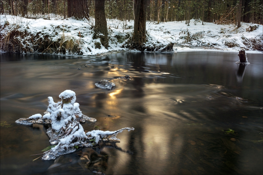 Холодная вода (серия)