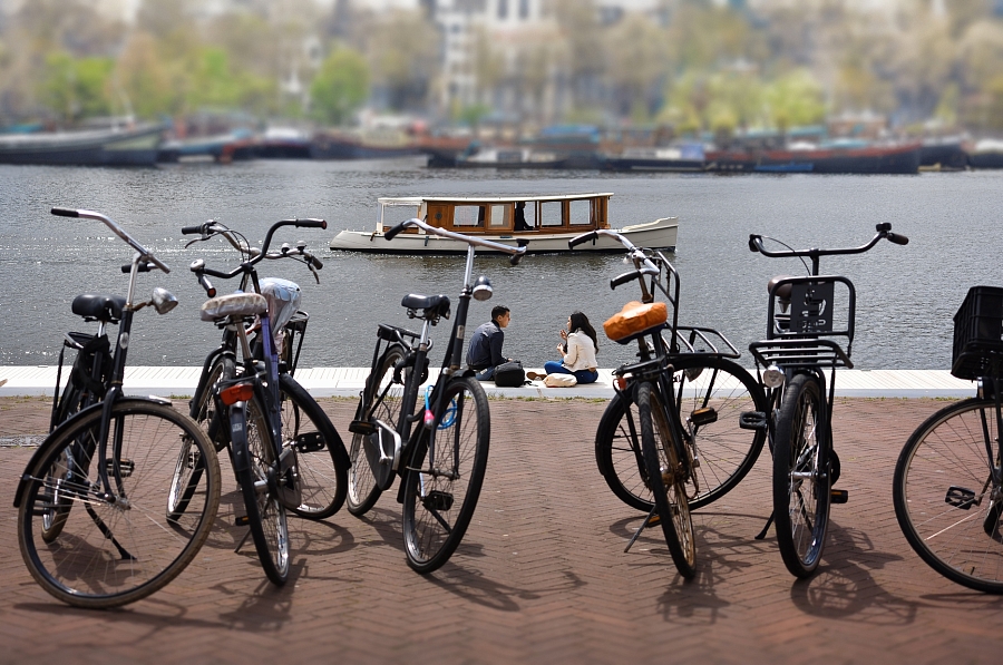 Про велосипеды, пикник, кораблик и Амстердам!