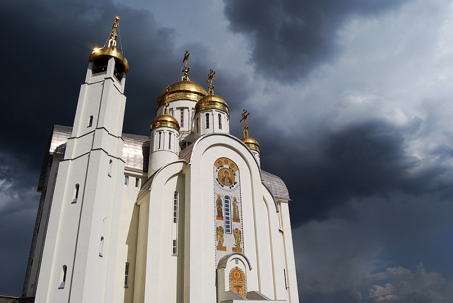 Храм