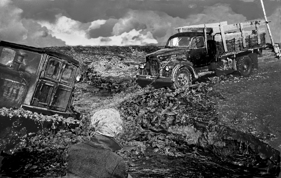 1967. Просёлок Париж-Фершампенуаз. Нагайбакский р-н Челябинской области.
