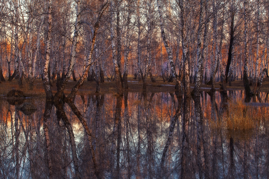 Апрель