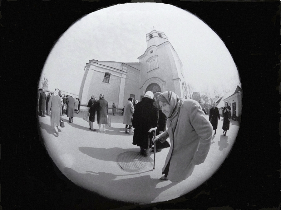 1977. Москва. Прихожане.