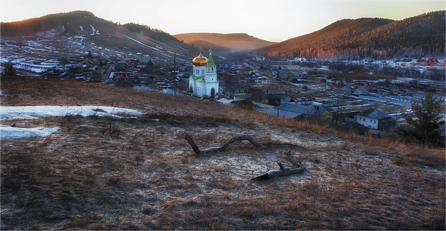Апрель
